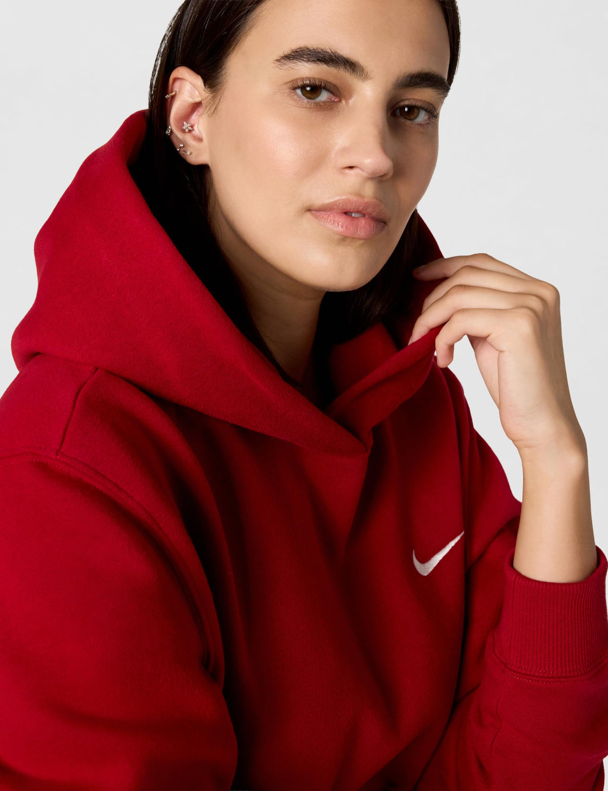 Nike Women's Studio Fleece Pullover Hoodie, Tough Red/Sail, Medium