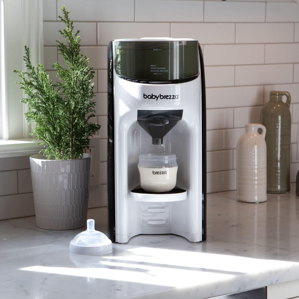 Baby Brezza Formula Pro Advanced Formula Dispenser + Bottle Maker Machine